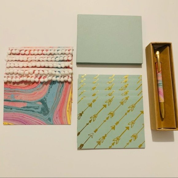 Paperchase | Stationery Set | Notecards & Pen - Picture 2 of 9